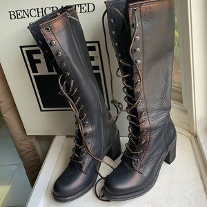 Frye boots - Karen lace up tall - Size 8W
